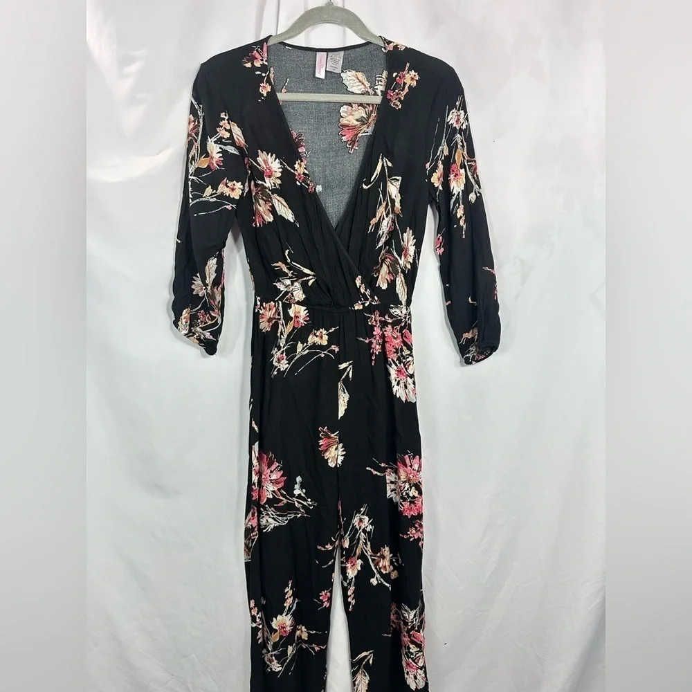 Beach Bunny black floral wide leg floral jumpsuit size XS
